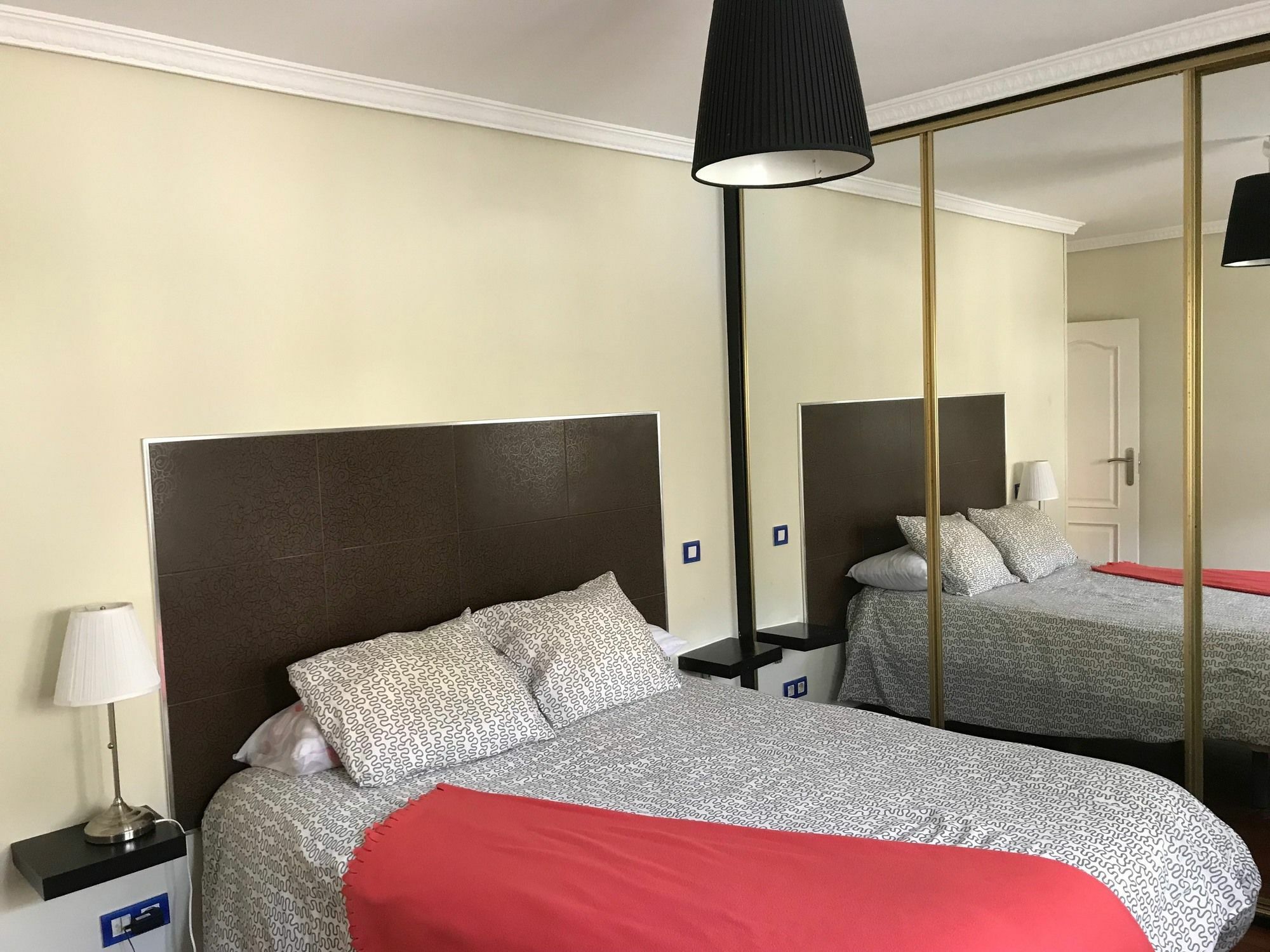 Apartamentos Vintage Menendez Pelayo Santander Exteriér fotografie